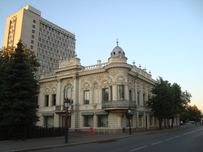 Дом Ушковой)